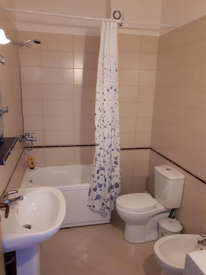 Asta Apartments Free Private Parking Vlorë エクステリア 写真